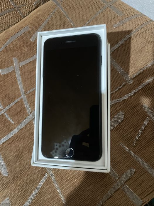 Iphone 7 plus rang qora