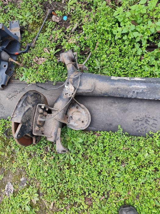 Заден мост Nissan Qashqai j11-2018- 1.2бензин-115кс