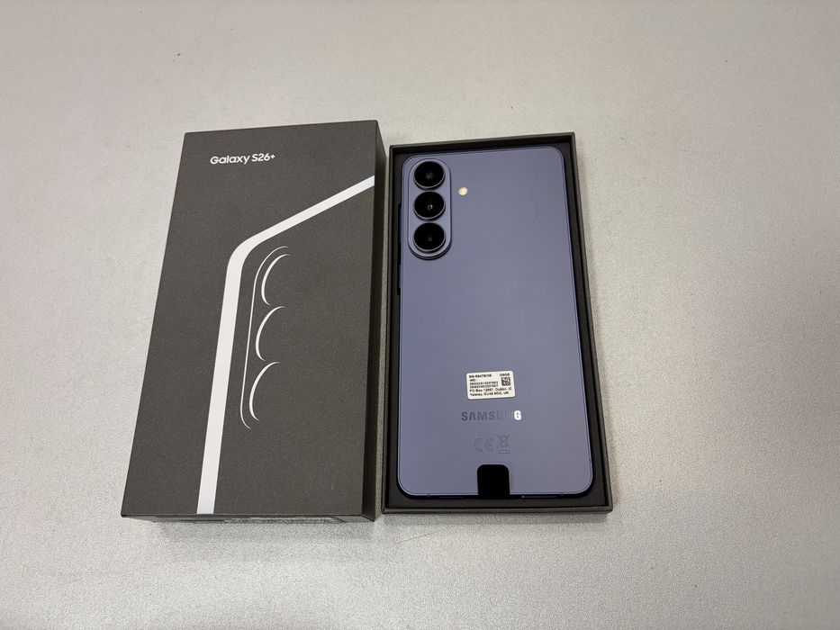 Samsung Galaxy S26 Plus, 256 gb, 12gb ram, Cobalt Violet, nou la cutie