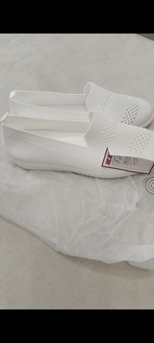 Продам макасы, ( летний обувь)