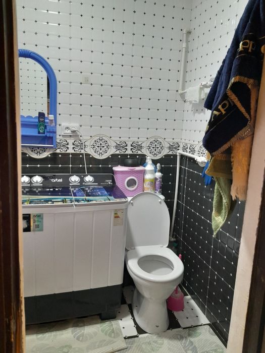 2х комнатная квартира в городе Навои . 9 микрорайон