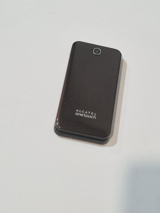 Telefon cu clapeta Alcatel