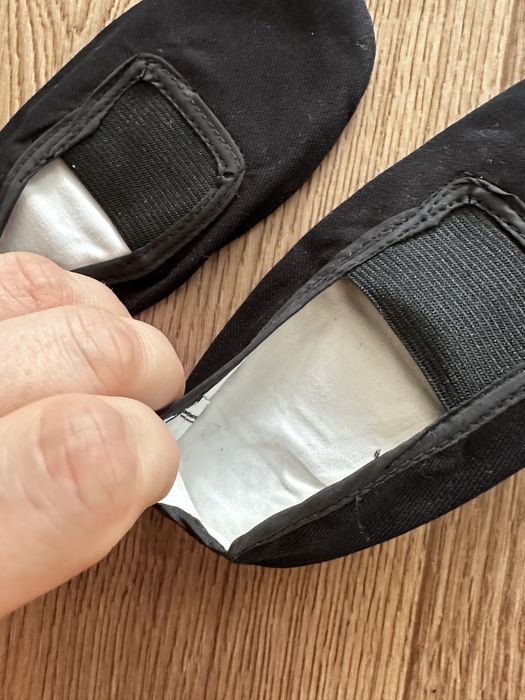 Продам детские чешки