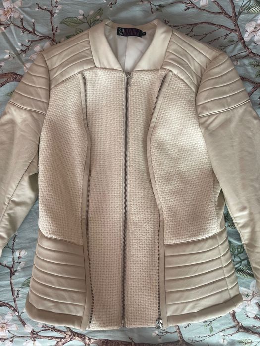 Дамско кожено яке