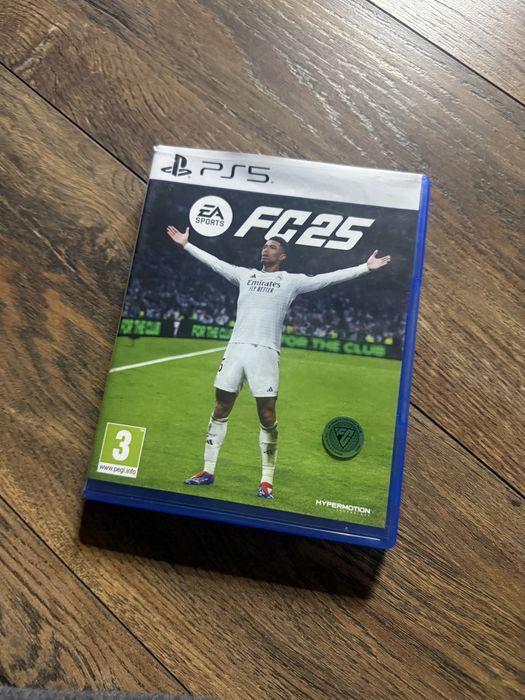 Fifa 25 и Fifa 24