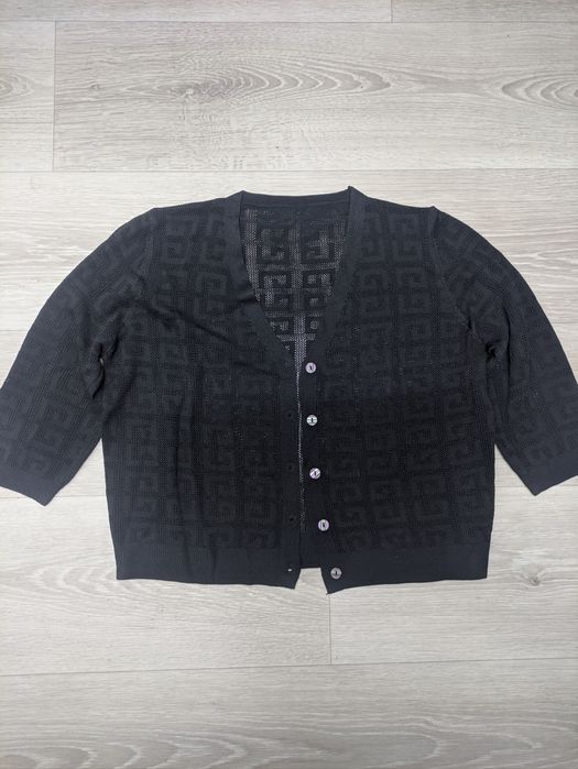 Кофточки накидки с пуговицами  S/M