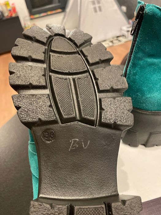 Ghete de toamna model unicat din piele 38