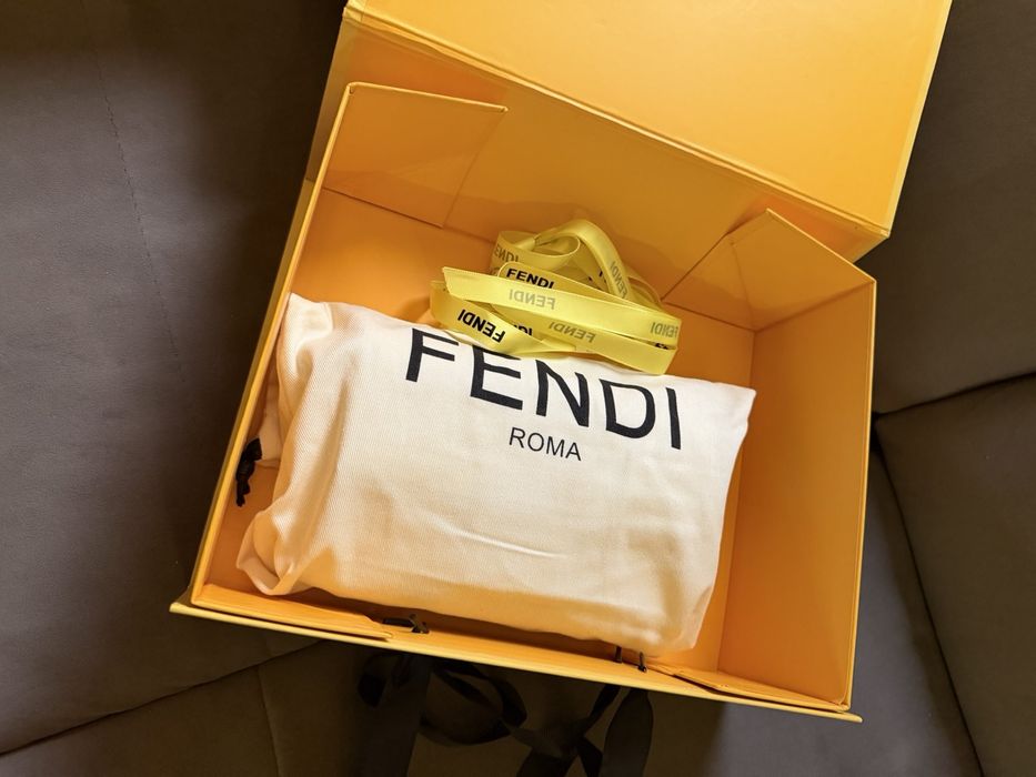Fendi baguette оригинална чанта