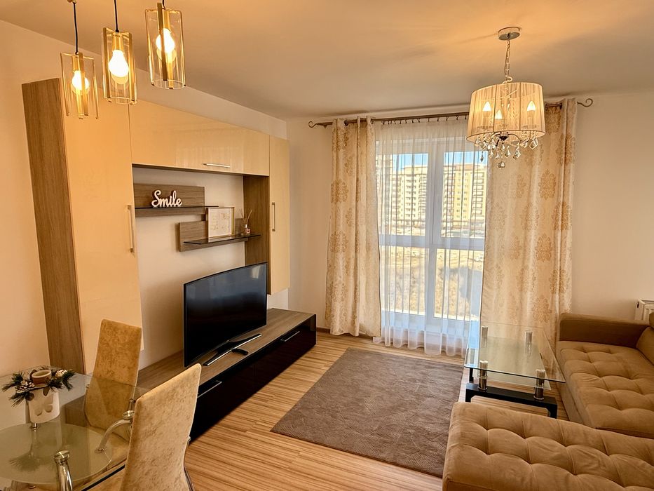 Închiriez apartament 2 cam in cartier Avantgarden Coresi