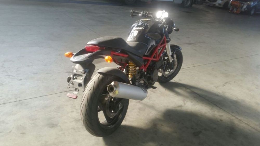 Дукати Монстър (Ducati Monster600,620,695,900)-НА Части