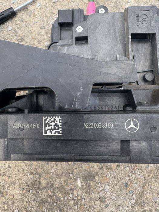 Mercedes w213 Е класа комби Брави и външни дръжки врати