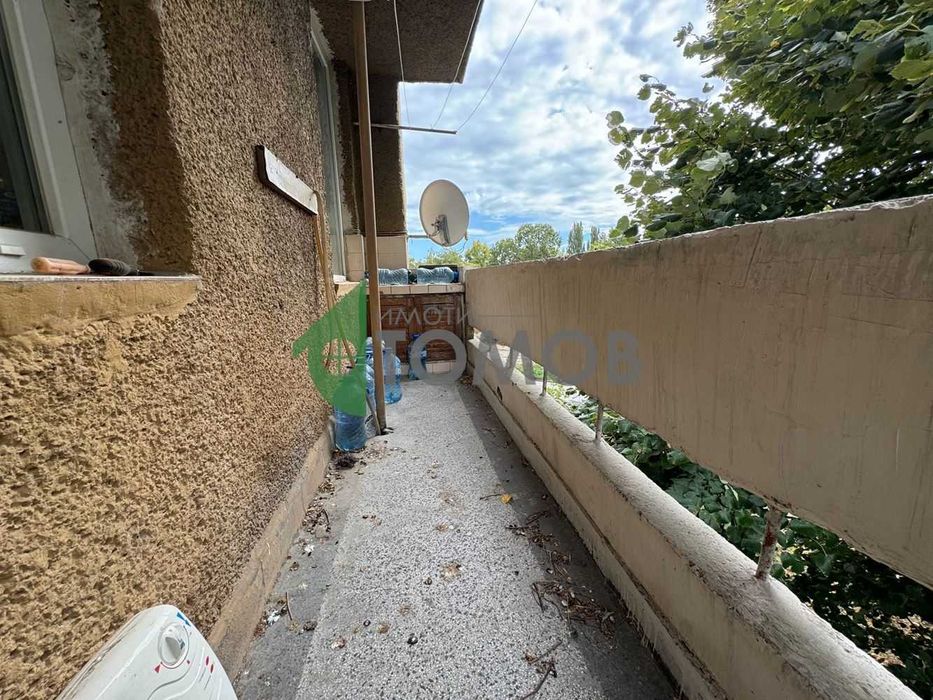 Продава се Тристаен апартамент в Шумен, Добруджански - 75 кв.м за 1224 €/кв.м - Снимка #9