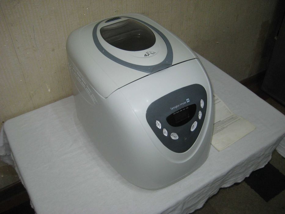 Хлебопечка Tarrington House оригинал отличном почти новым состоянии!