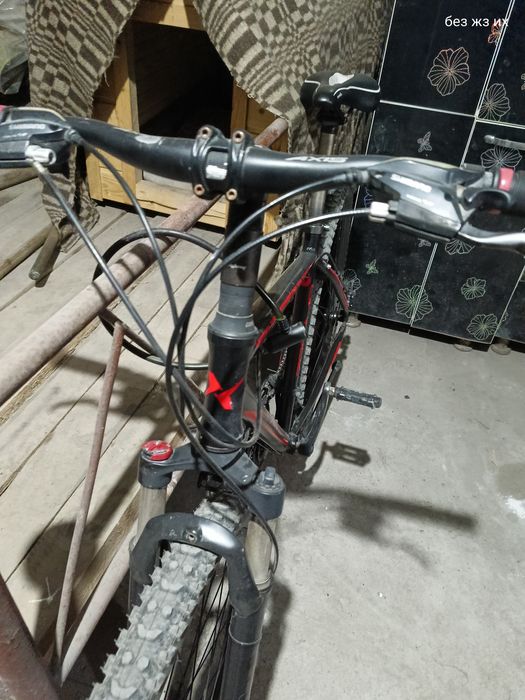 Велосипед Axis рама 19 колеса 29