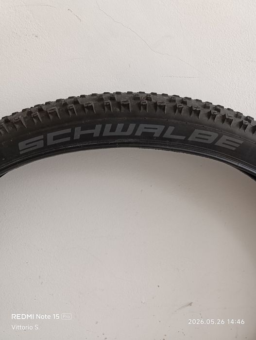 2 броя външни гуми за планински велосипед Schwalbe 29x2.25 MTB