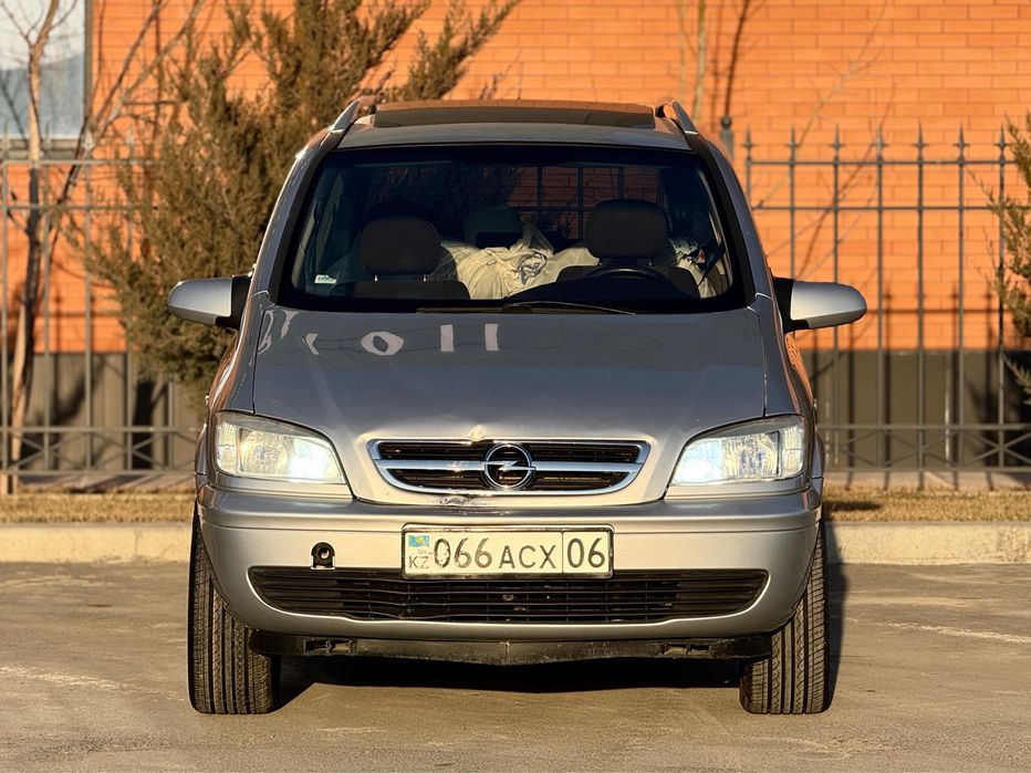 Opel Zafira 2,2
