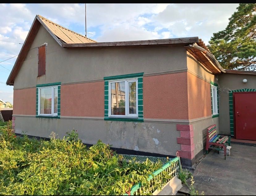 Продам благородный дом в Топаре