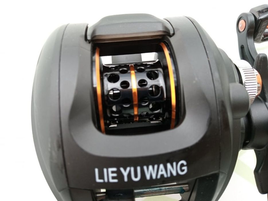 Мултипликатор за спининг за лява ръка с 11 лагера