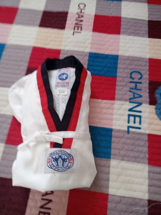 Таеквандо киімі сатылады