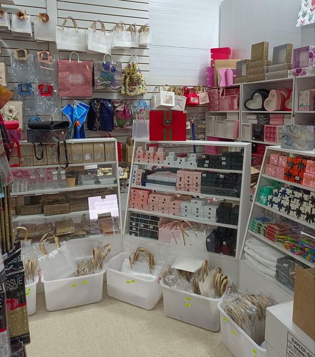 Крафт пакеты, упаковка,коробочки,колготки