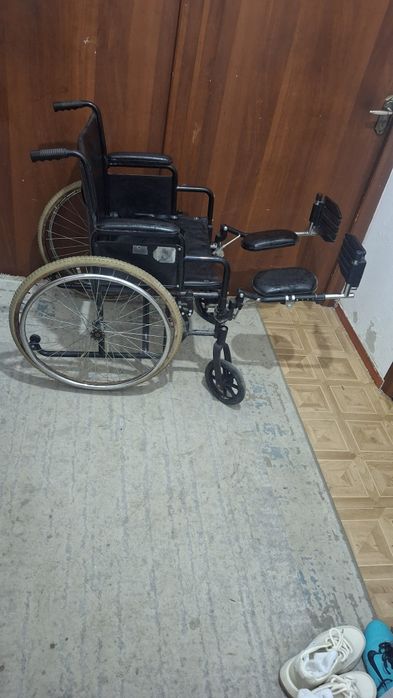 Инвалидная коляска