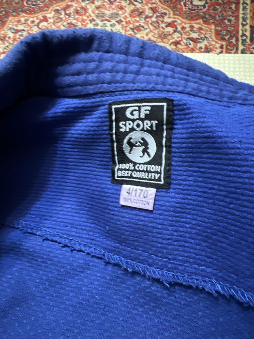 Продаю кимоно