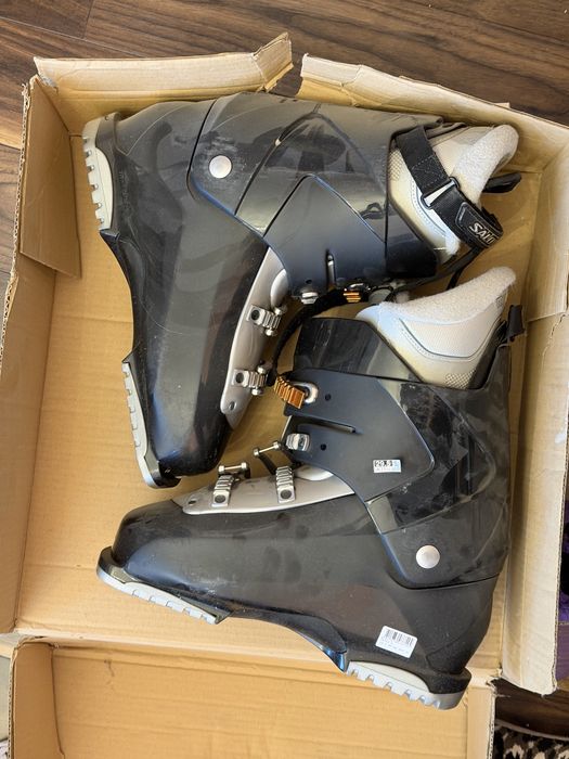 Ботинки лыжны Salomon, размер 45.