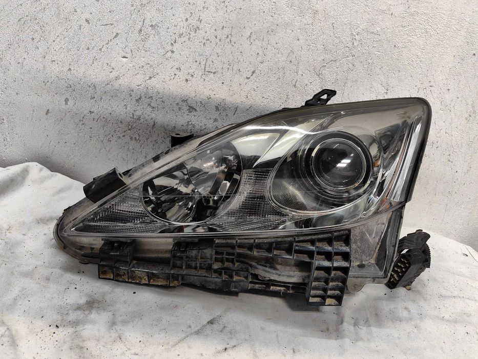 Оригинален фар Лексус  Lexus IS 250