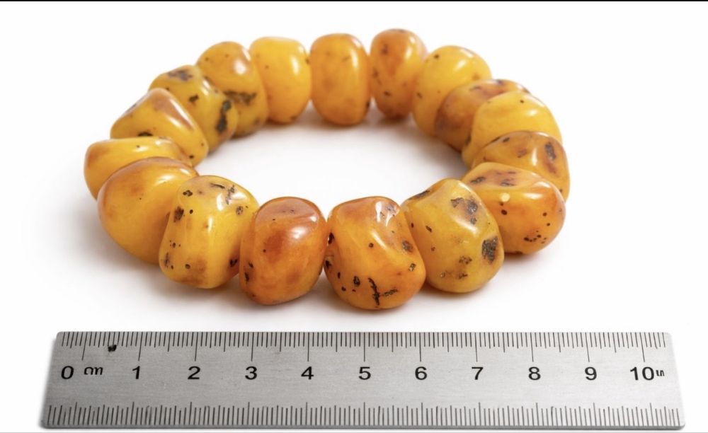 Кехлибарена гривна бижу балтийски кехлибар