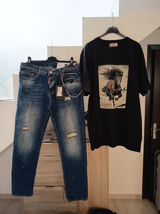 Compleu pentru bărbați tricou și blugi