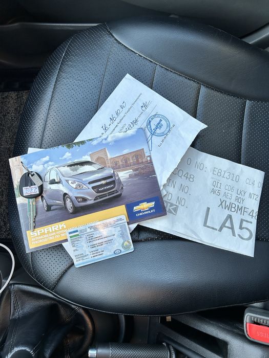 bir qôl moshina Tozza Спарк один руки