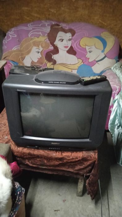 Продам телевизор!
