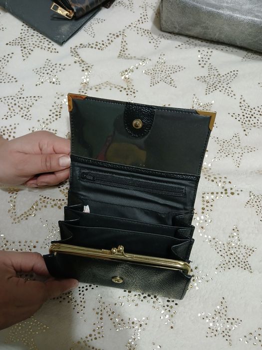 Portofele și poșete