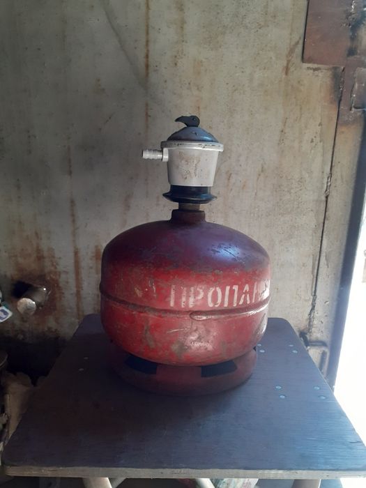 Продам газ балон