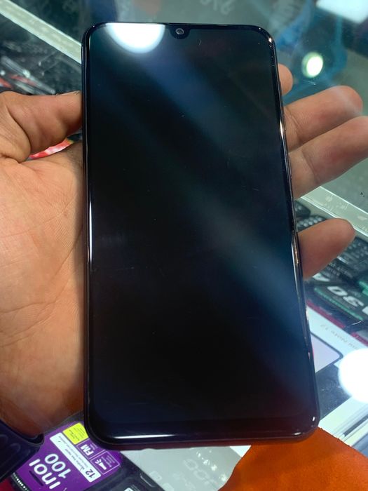 Samsung a50 hotira 4gb - 64gb