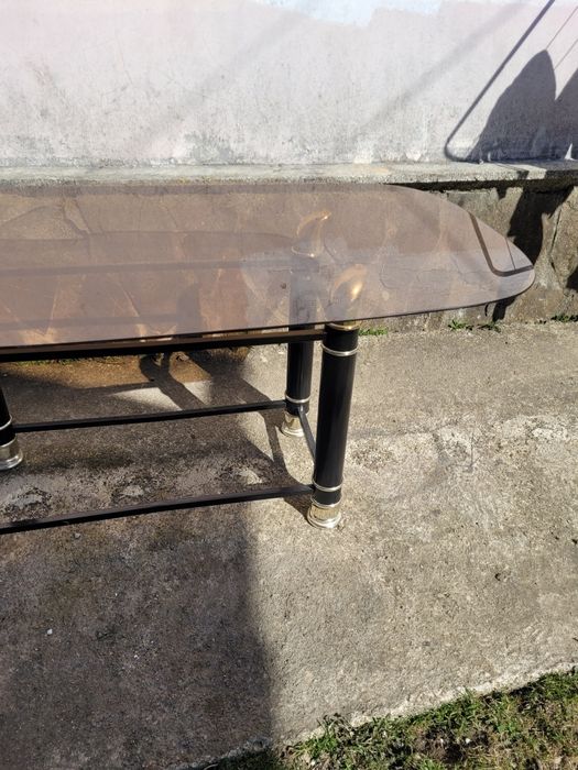 Masa sufragerie din sticla