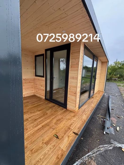 Vand container modular cu terasa si grup sanitar