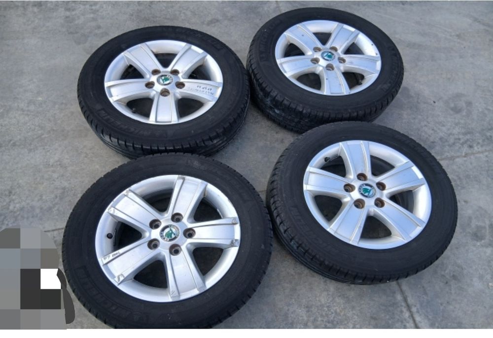 Roti Skoda Octavia 1