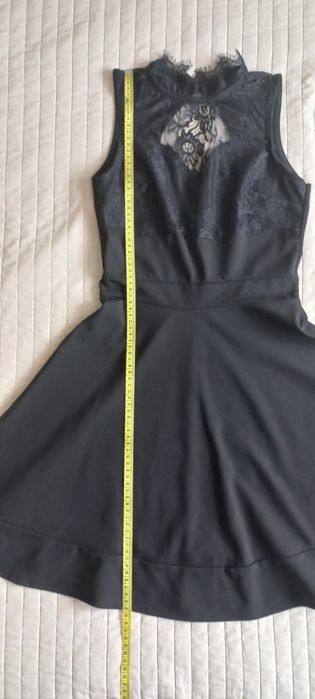 Запазена разкроена дамска рокля