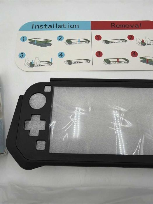 Защитный чехол-грип для Nintendo Switch Lite (в чёрном цвете)