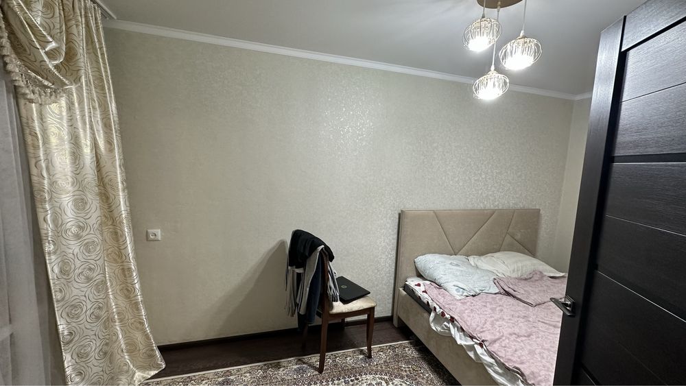 Продам 3х комнатрую квартиру 8 мкр
