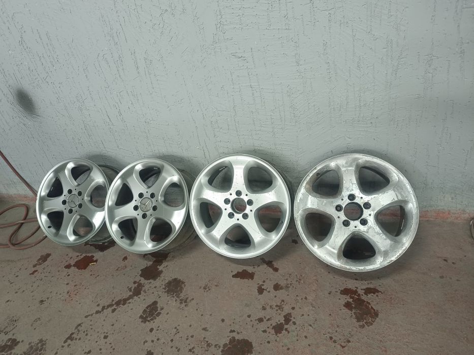 Срочно продам диски SADOR R17