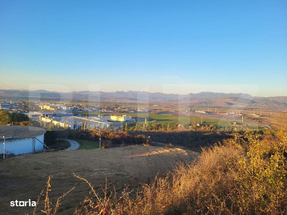 Teren INTRAVILAN - ECLUSIVITATE  BLITZ, 16.700 mp, zona Deva Noua