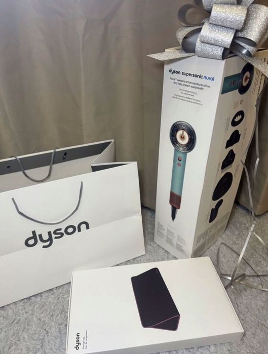 Dyson в новом цвете Rich Cooper Фен-Стайлер Мощный Новый с насадками