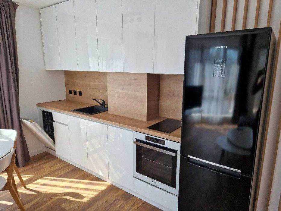 Под наем тристаен до МУ Пловдив