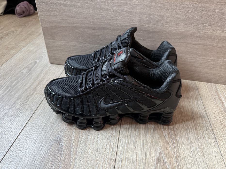 Nike Air Max Shox TL