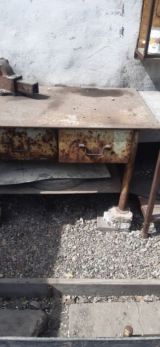 Столярный стол+железный столл