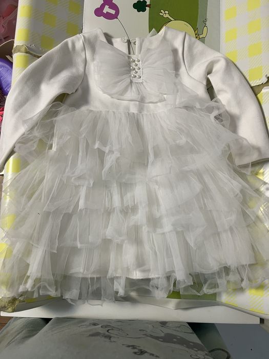 Детски рокли за повод