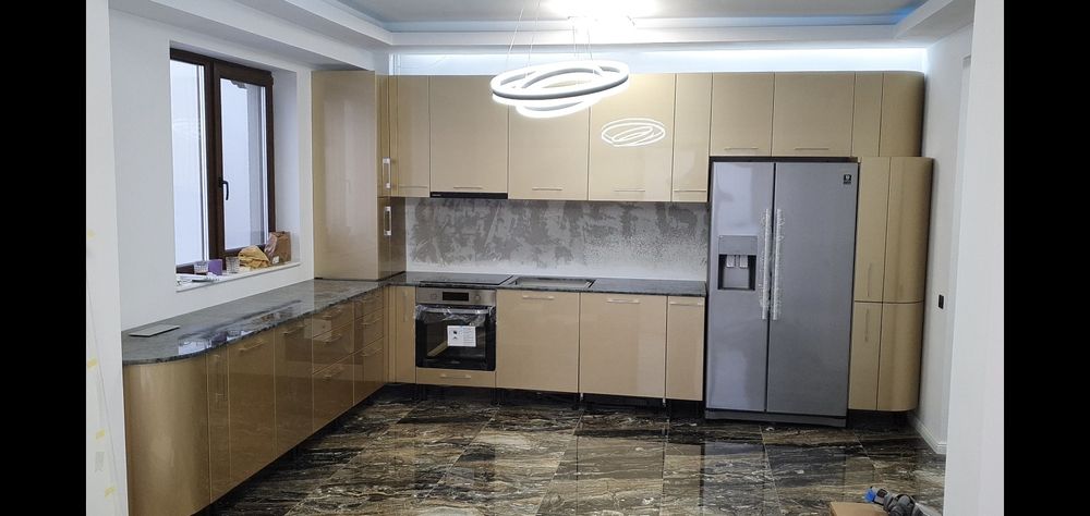 Bucătarie, la Comandă,  Montaj Mobilă