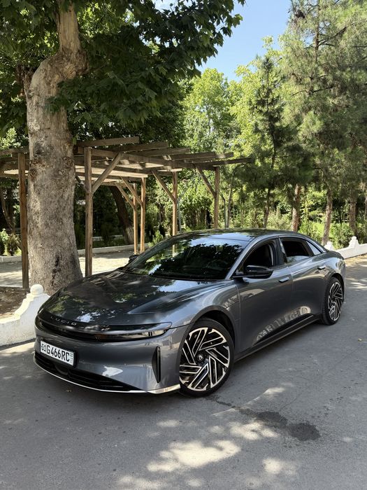 Lucid Air Touring 620ot kuch
